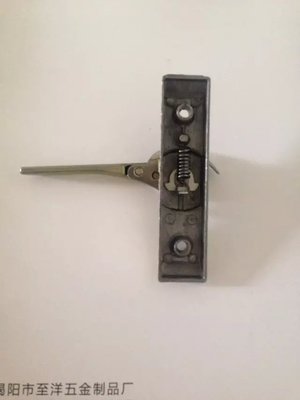 陳熾彬五金制品 鋁底座月牙鎖專業(yè)供應(yīng)商