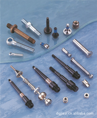 供應(yīng)高品質(zhì)車載充電器螺母，專注車充五金配件解決方案